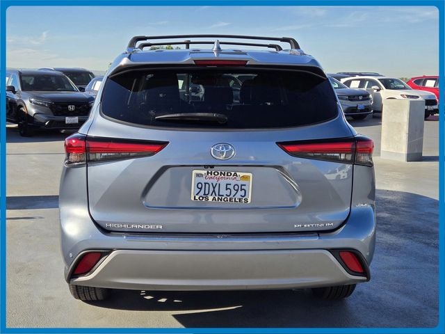 2023 Toyota Highlander Platinum