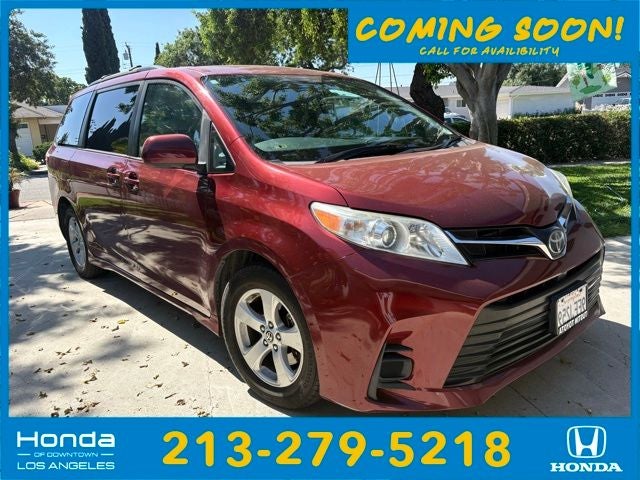 2020 Toyota Sienna LE 8 Passenger