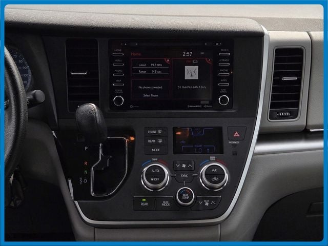 2020 Toyota Sienna LE 8 Passenger