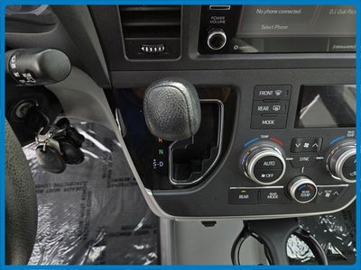 2020 Toyota Sienna LE 8 Passenger