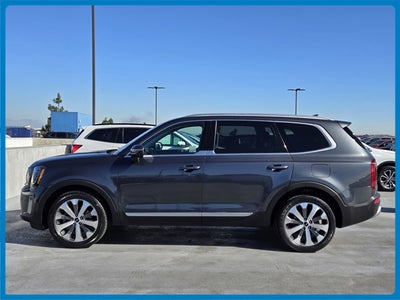 2022 Kia Telluride S