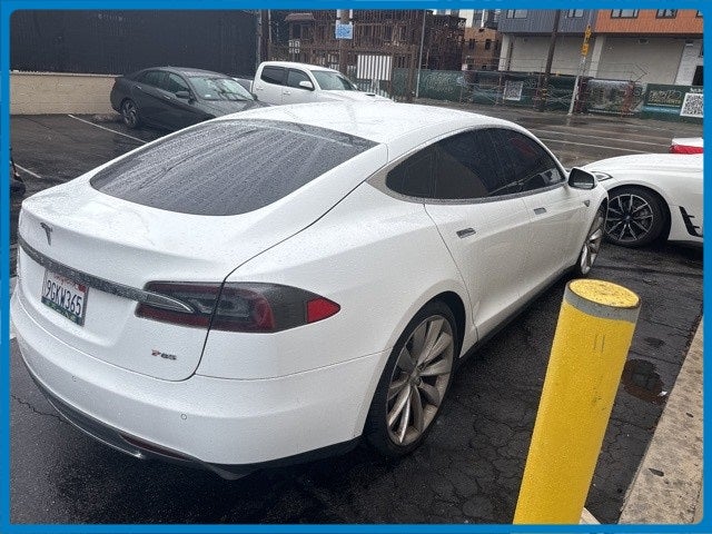 2013 Tesla Model S Performance