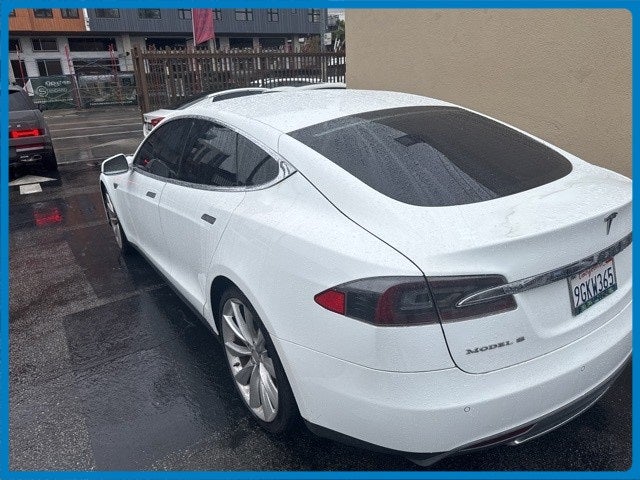 2013 Tesla Model S Performance