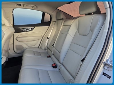 2020 Volvo S60 T5 Momentum