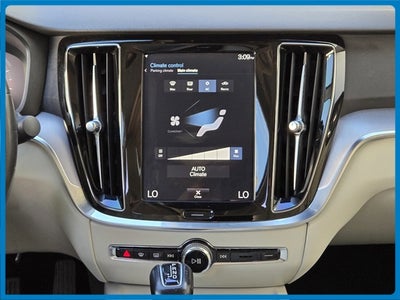 2020 Volvo S60 T5 Momentum