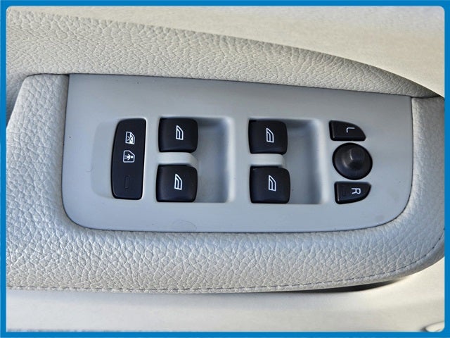 2020 Volvo S60 T5 Momentum