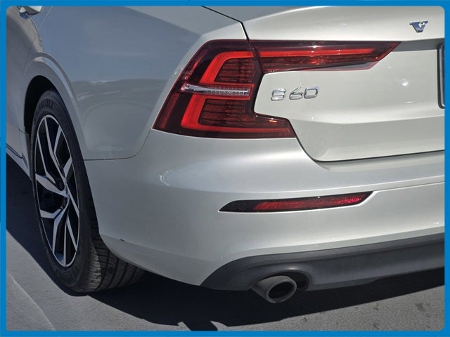 2020 Volvo S60 T5 Momentum