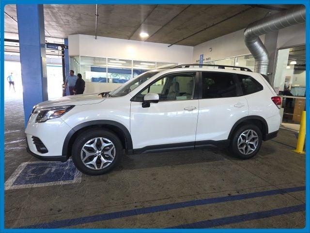 2024 Subaru Forester Premium