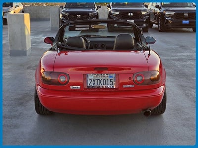 1991 Mazda Mazda Miata 2dr Coupe Convertible