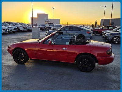 1991 Mazda Mazda Miata 2dr Coupe Convertible