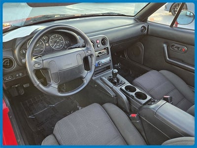 1991 Mazda Mazda Miata 2dr Coupe Convertible