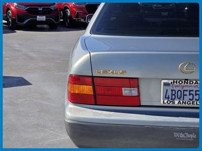 1998 Lexus LS 400