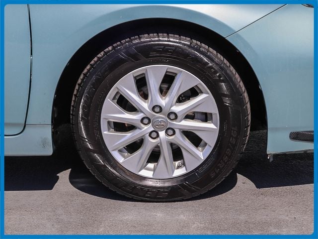 2012 Toyota Prius Plug-in 5dr HB (Natl)