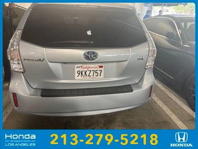 2014 Toyota Prius v Three