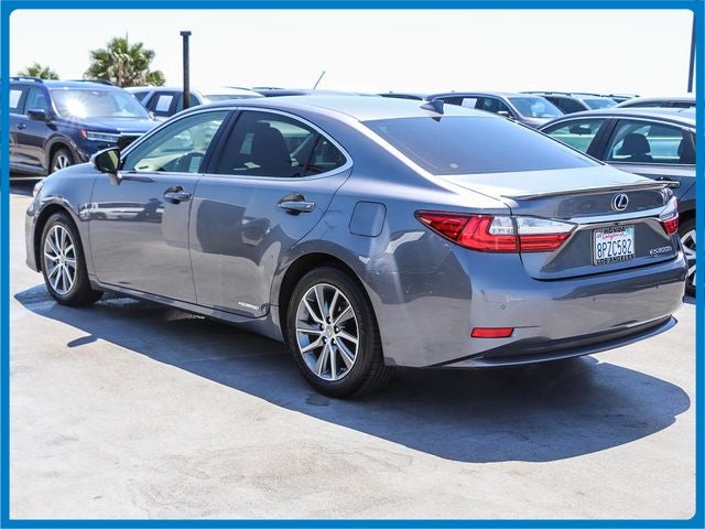 2017 Lexus ES 300h