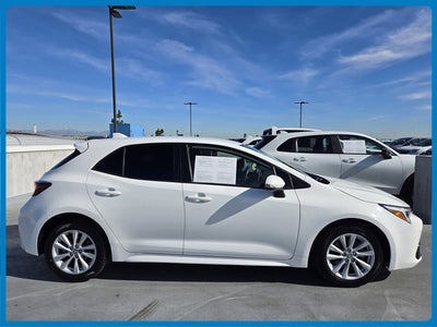 2024 Toyota Corolla Hatchback SE