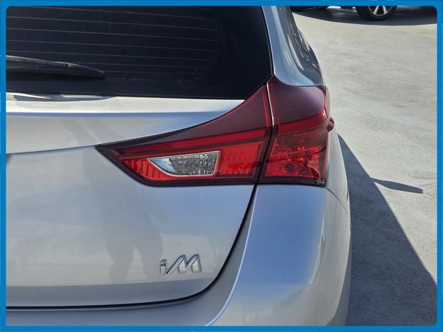 2017 Toyota Corolla iM CVT (Natl)