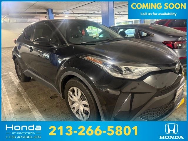2021 Toyota C-HR LE's photo