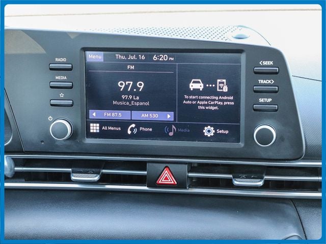 2023 Hyundai Elantra SE