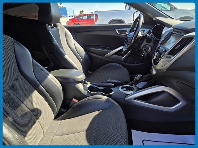 2016 Hyundai Veloster Base