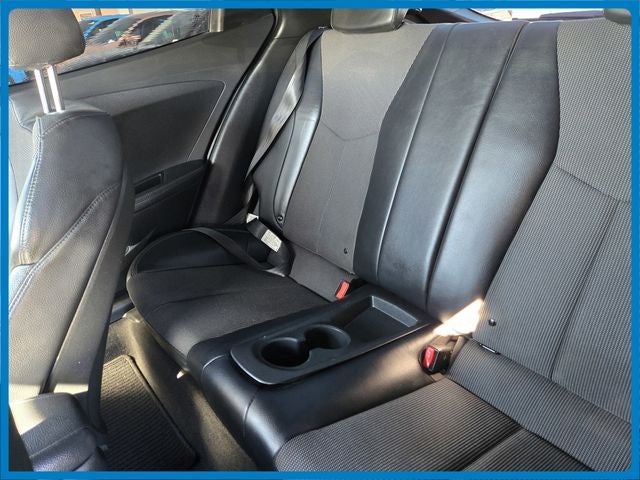 2016 Hyundai Veloster Base