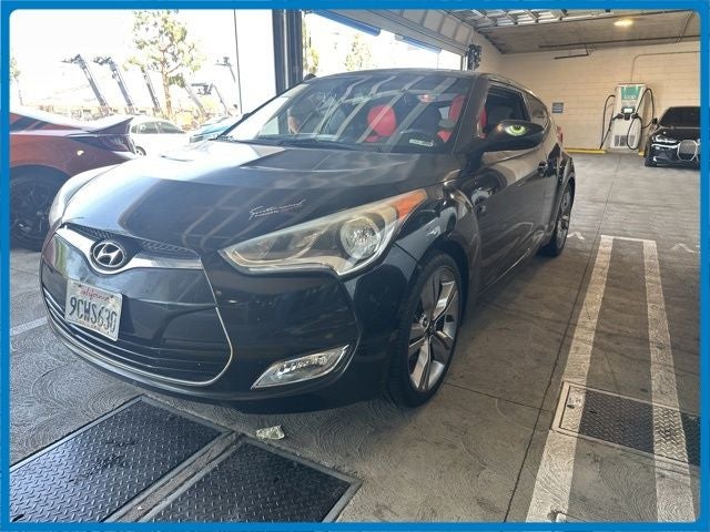 2013 Hyundai Veloster w/Gray Int