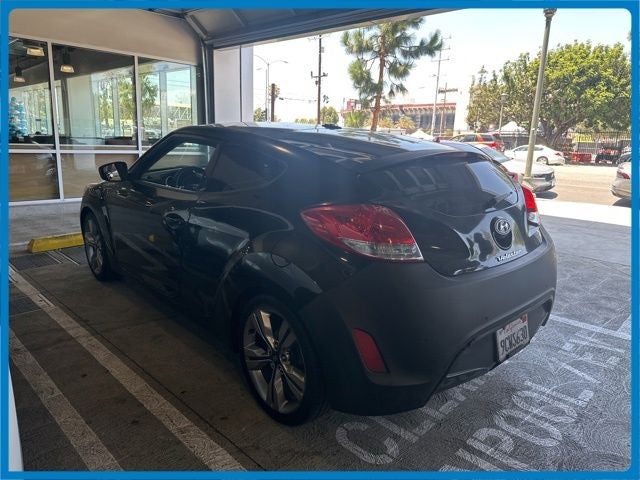 2013 Hyundai Veloster w/Gray Int