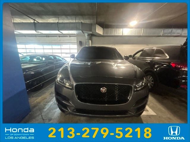 2017 Jaguar F-PACE 35t Premium