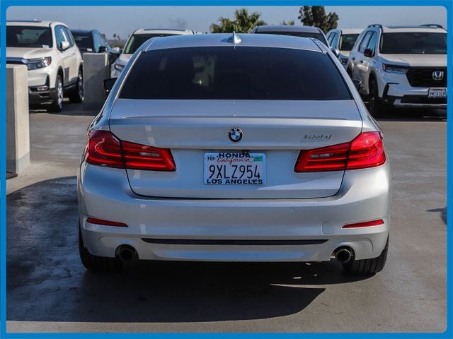 2018 BMW 5 Series 530i