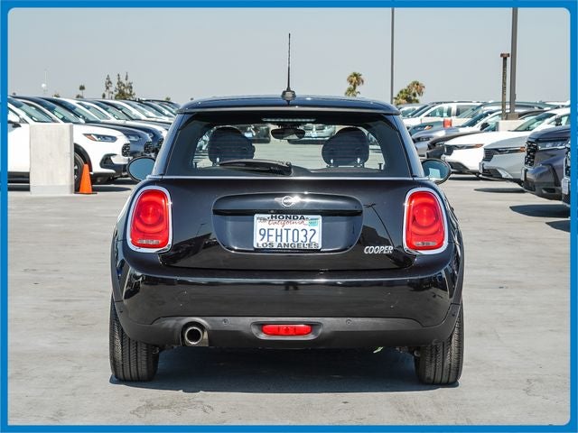 2019 MINI Cooper Cooper