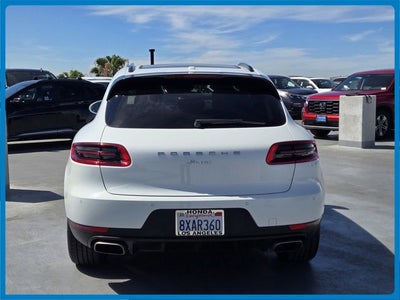 2018 Porsche Macan Base