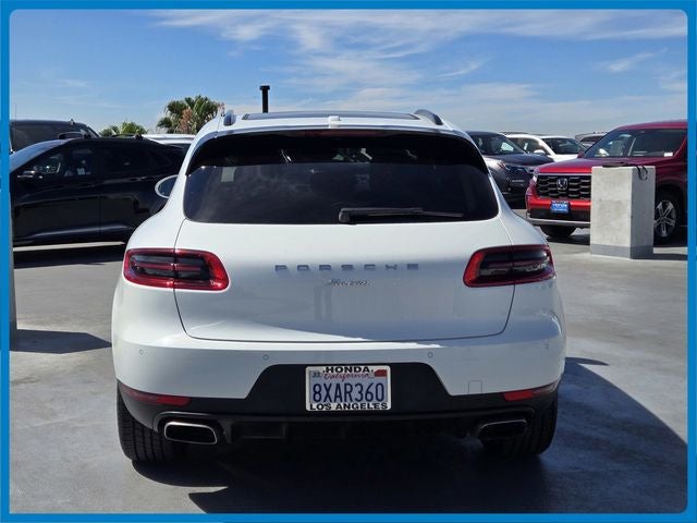 2018 Porsche Macan Base