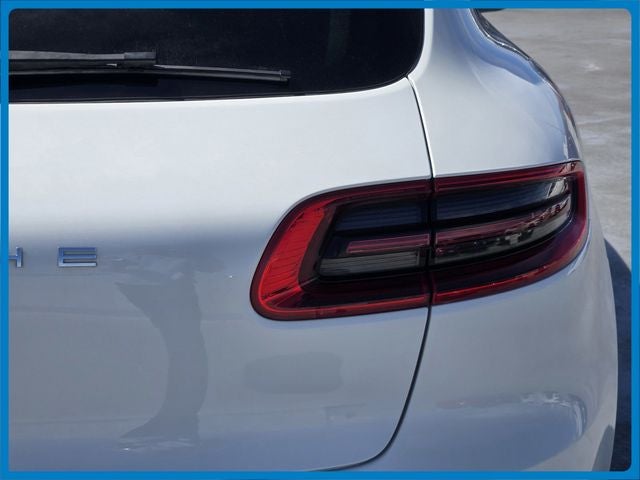 2018 Porsche Macan Base