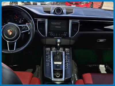 2018 Porsche Macan Base