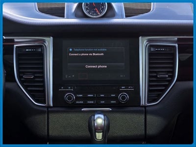 2018 Porsche Macan Base