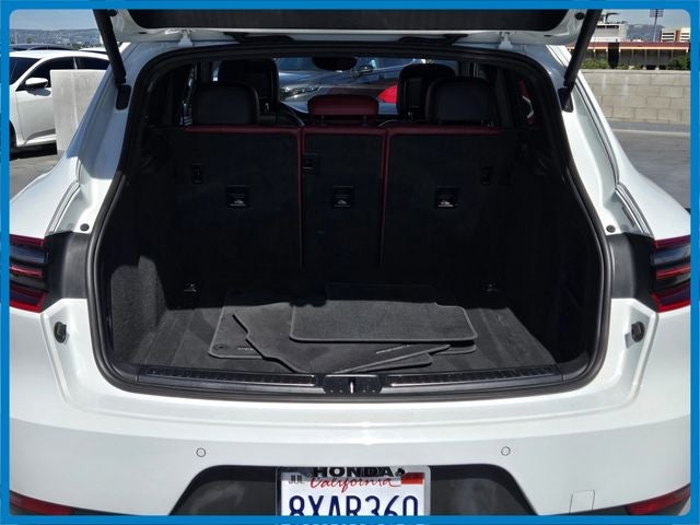 2018 Porsche Macan Base