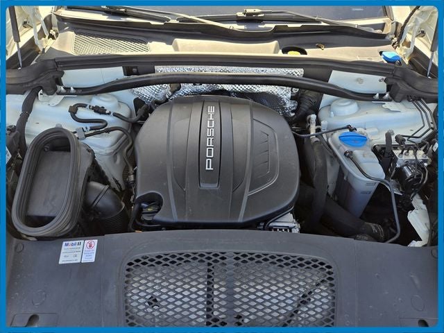 2018 Porsche Macan Base