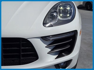 2018 Porsche Macan Base