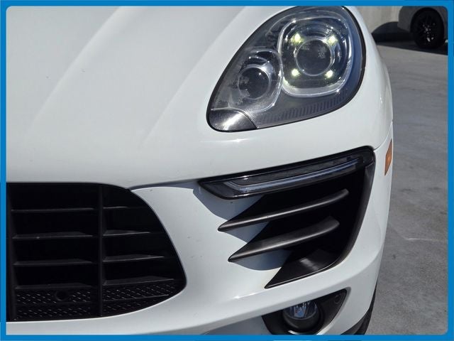 2018 Porsche Macan Base