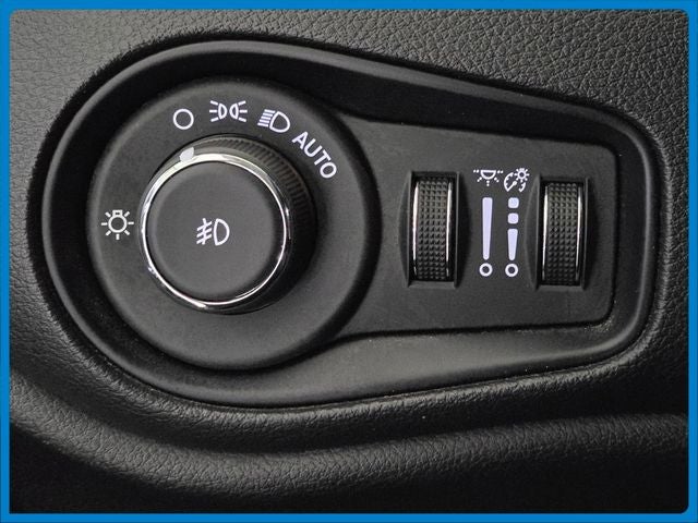 2023 Jeep Renegade Upland