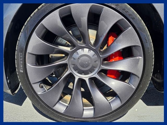 2023 Tesla Model 3 Performance