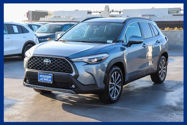 2024 Toyota Corolla Cross XLE