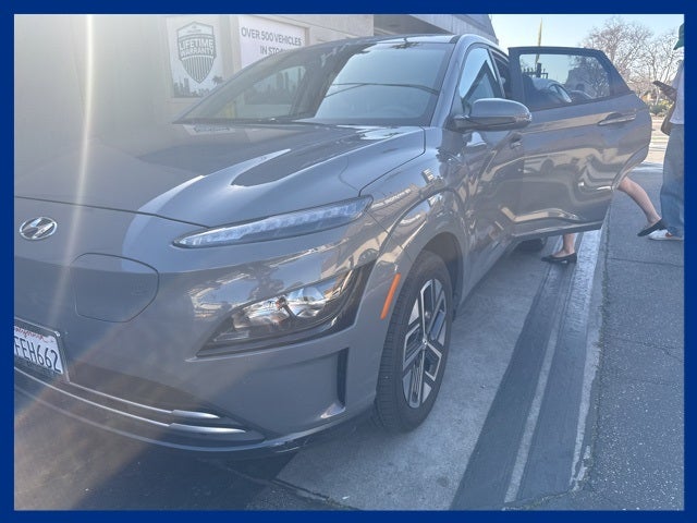 2023 Hyundai Kona Electric SE