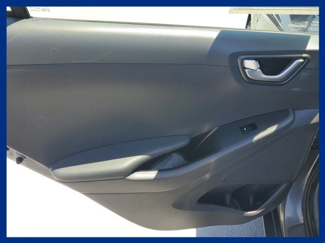 2017 Hyundai Ioniq Hybrid Blue