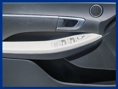 2025 Hyundai Sonata SE