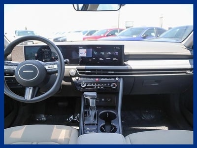 2025 Hyundai Sonata SE