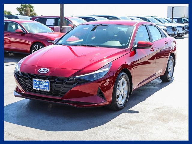 2023 Hyundai Elantra SE