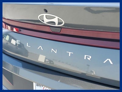 2026 Hyundai Elantra SE