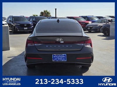 2025 Hyundai Elantra SEL Sport