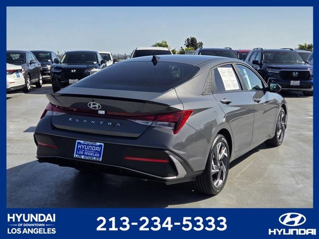 2025 Hyundai Elantra SEL Sport